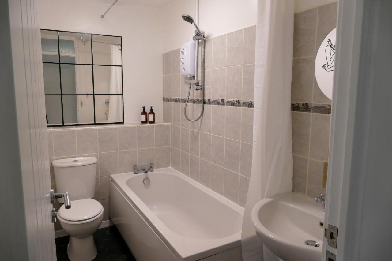 Home In Longwell Green Warmley Екстериор снимка